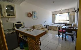 Flat no Farol da Barra